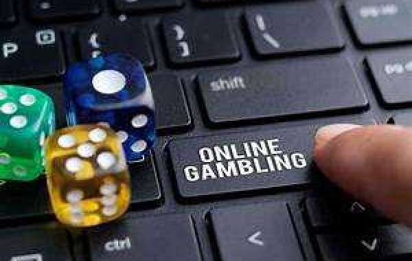 On the web Casinos Versus Area Casinos
